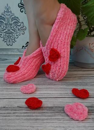 Вязаные женские тапочки - идея для подарка