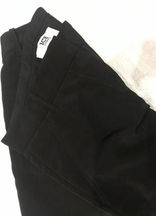 Чёрные с паетками нарядные брюки iceberg италия7 фото