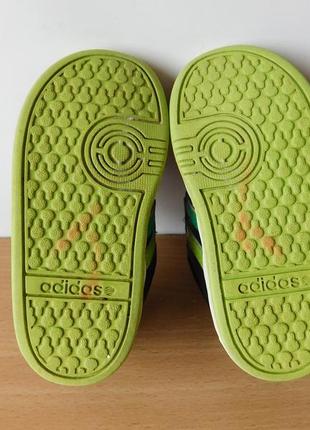 Кросівки adidas 20 р. устілка 13 див.9 фото