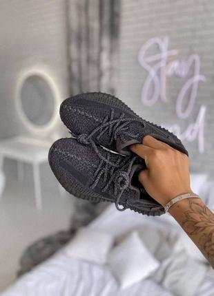 Adidas yeezy boost 350 🆕 шикарні жіночі кросівки 🆕чорні рефлективні адідас ізі буст🆕3 фото