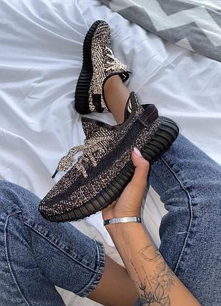 Adidas yeezy boost 350 🆕 шикарні жіночі кросівки 🆕чорні рефлективні адідас ізі буст🆕2 фото