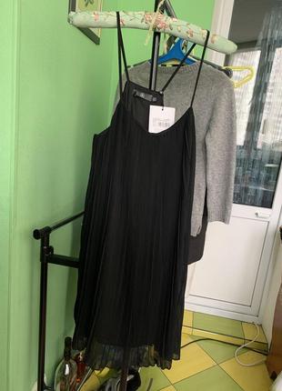Нове шикарне плісироване сукню missguided /в білизняному стилі5 фото