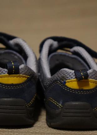 Стильные комбинированные кроссовки clarks first shoes англия 5 1/2 р. g9 фото
