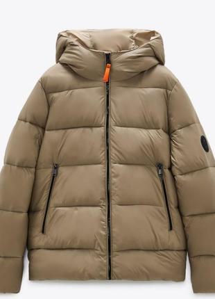 Куртка zara.