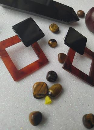 Авангардні акрилові сережки у стилі шанель ромби геометричні форми2 фото