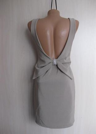 Классное еластичное секси платье с голой открытой спиной и бантом, италия, m/l, км0864 тянется1 фото
