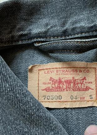 Жіноча оригінал джинсова куртка levis4 фото