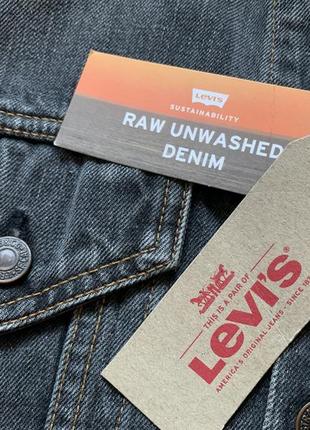 Жіноча оригінал джинсова куртка levis5 фото