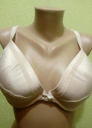 Бюстгальтер