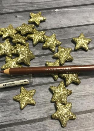 Шоколадний коричневий олівець для губ 750 choco pop color sensation maybelline