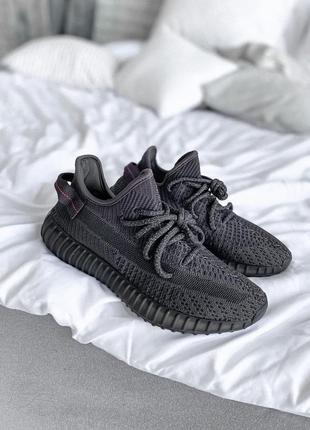 Кросівки yeezy 350 v2 black reflective laces  кроссовки