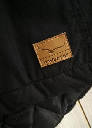 Ветронепроницаемая курточка на синтепоне6 фото