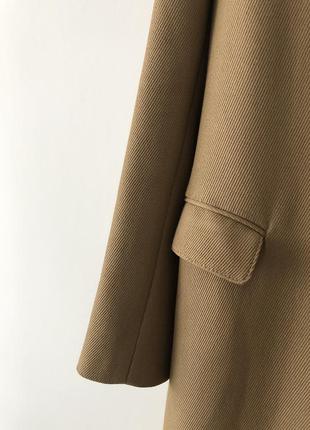 Бежеве пальто acne studios. оригінал