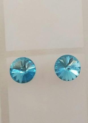 Серьги-гвоздики с кристаллами swarovski