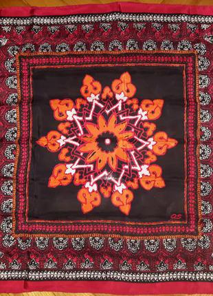 Квадратний шовковий хустку від s.oliver!