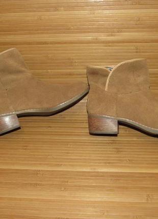 Ботильйони ugg australia darling suede in boots chestnut8 фото