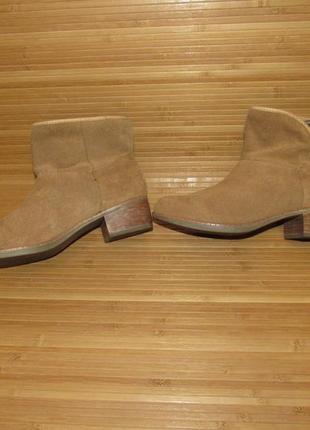 Ботильйони ugg australia darling suede in boots chestnut9 фото