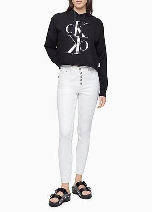 Белые джинсы calvin klein jeans 28 размер