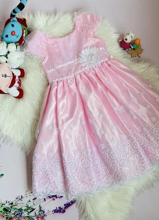 Красивое нарядное платье девочке 4-5 лет