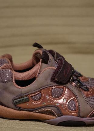 Яркие комбинированные кроссовки clarks first shoes gtx англия 6 р.( 22 1/2)