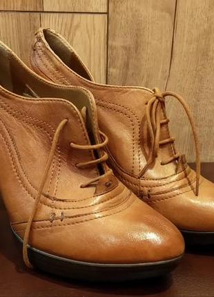 Helen billkrantz шкіряні туфлі ( черевички)