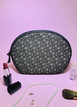 Косметичка dkny