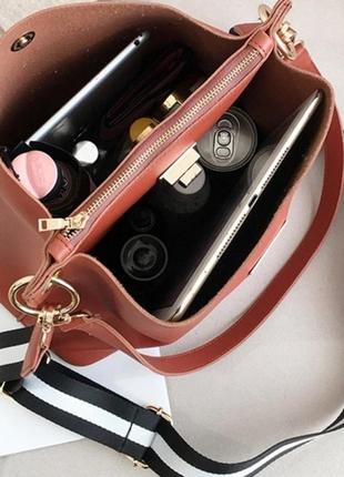 Женская вместительная модная однотонная сумка-мешок2 фото