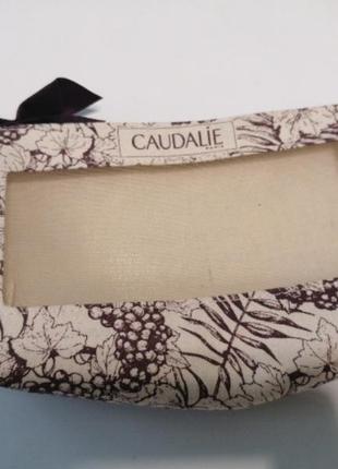 Косметичка caudalie