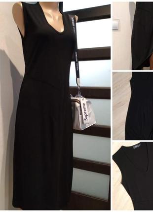 Брэндовое черное мягкое платье миди