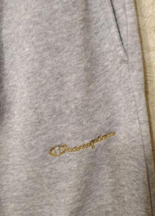 Спортивные брюки