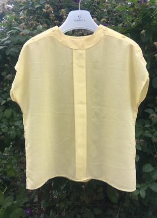 Лаконичная блуза в стиле  cos нежно лимонного цвета