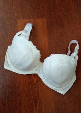 75-f+ белоснежный бюст wonderbra chic lace8 фото