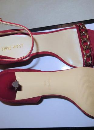 Актуальні замшеві босоніжки на шпильці nine west розмір 39 us 8,54 фото