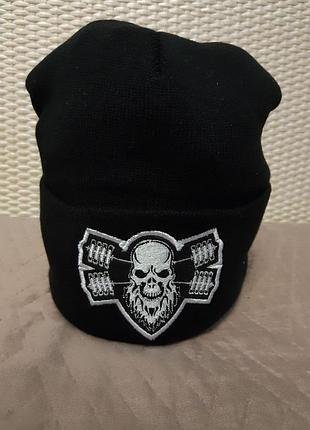 Зимова спортивна шапка череп/штанги