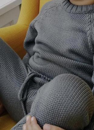 В’язаний дитячий костюм