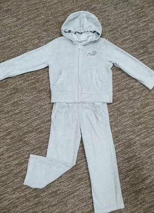 Костюм спортивний