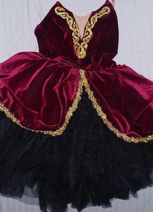 Костюм для танців, гімнастики карнавал, балерина, принцеса, королева на 7-8 років
