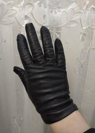 Шкіряні рукавички,рукавиці шкіра з шовком італія