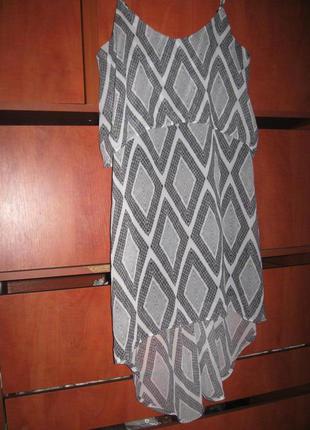 Красивый сарафан светло-серый