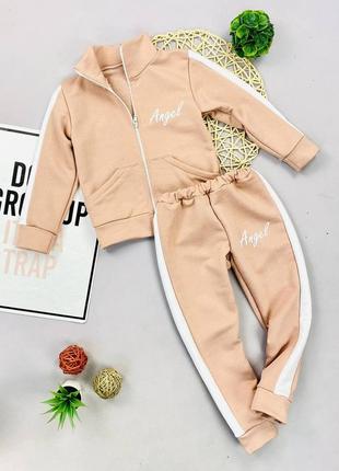 Спортивний костюм для дівчинки