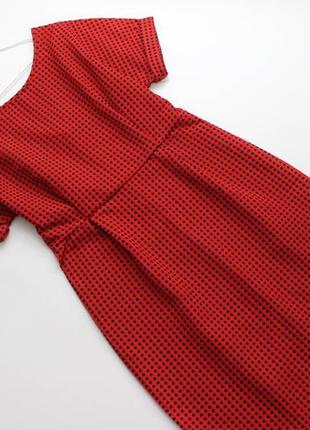 Красное платье в объемную точку real form london