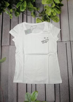 Біла жіноча футболка на кожен день бавовна