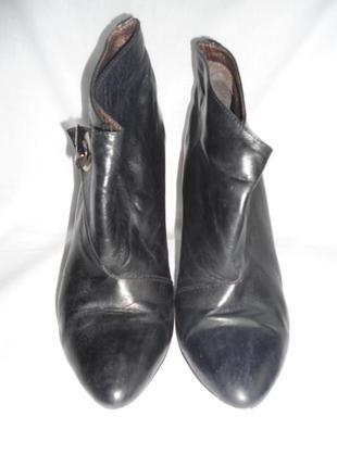 Дорогие женские ботинки практически  даром,37р,итальянская кожа3 фото