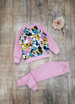 Спортивний костюм на дівчинку. двунітка