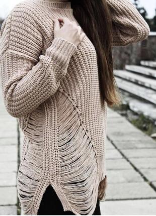 У язаний светер