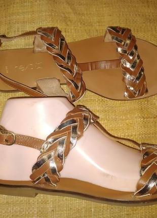 39р-25.5 шкіра босоніжки next