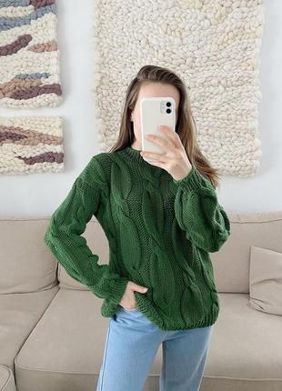 Стильний светр ручної роботи з косами3 фото