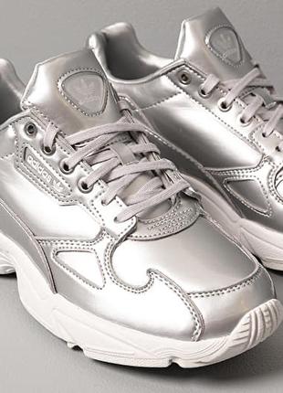 Кроссовки adidas falcon w silver metalic/ silver metalic/ crystal white2 фото