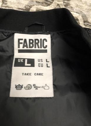 Якісна та стильна чоловіча куртка fabric в розмірі l.4 фото