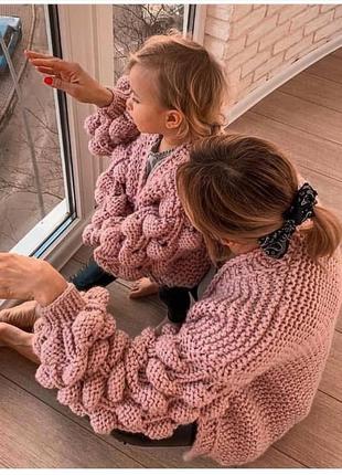 Детский вязаный кардиган малинки шишечки кофта family look мама дочь💗